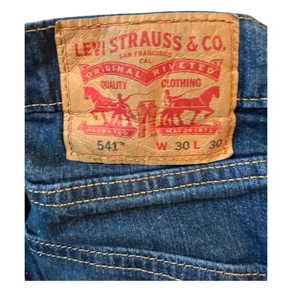 Excellent Condition Levi Strauss 541 Size 30/30 - Picture 2 of 4